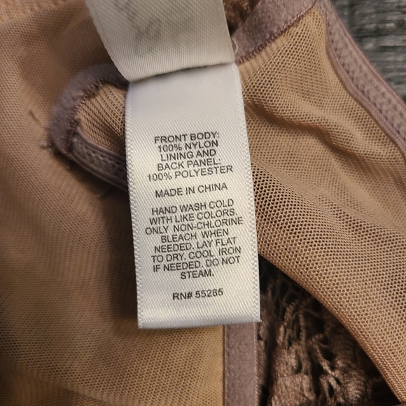 Express One Eleven Lace Bralette - Picture 6 of 6